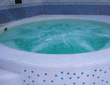 استخر بهاران (تهرانپارس) تهران