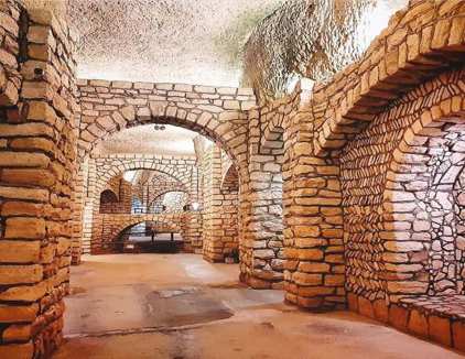شهر زیر زمینی کاریز کیش