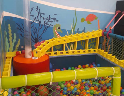 خانه بازی مک کوئین یزد