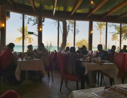 رستوران میرمهنا کیش