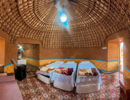 کمپ کویری شهر آفتاب یزد