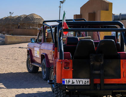 کمپ کویری شهر آفتاب یزد