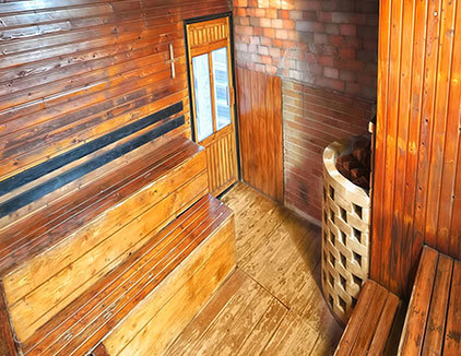 استخر دلفین آبی تهران