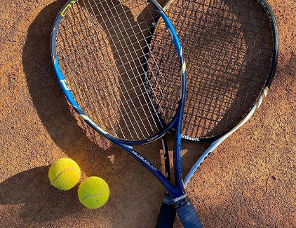 زمین تنیس هتل ثامن مشهد